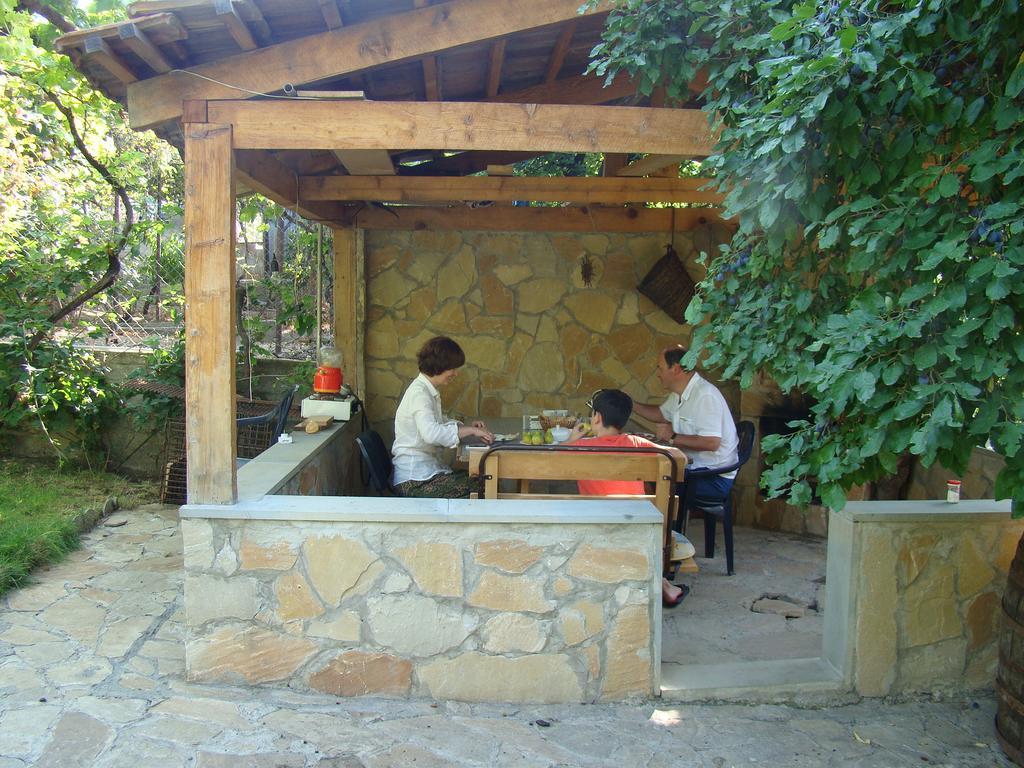 Guest House Ucha Mtskheta Exterior photo