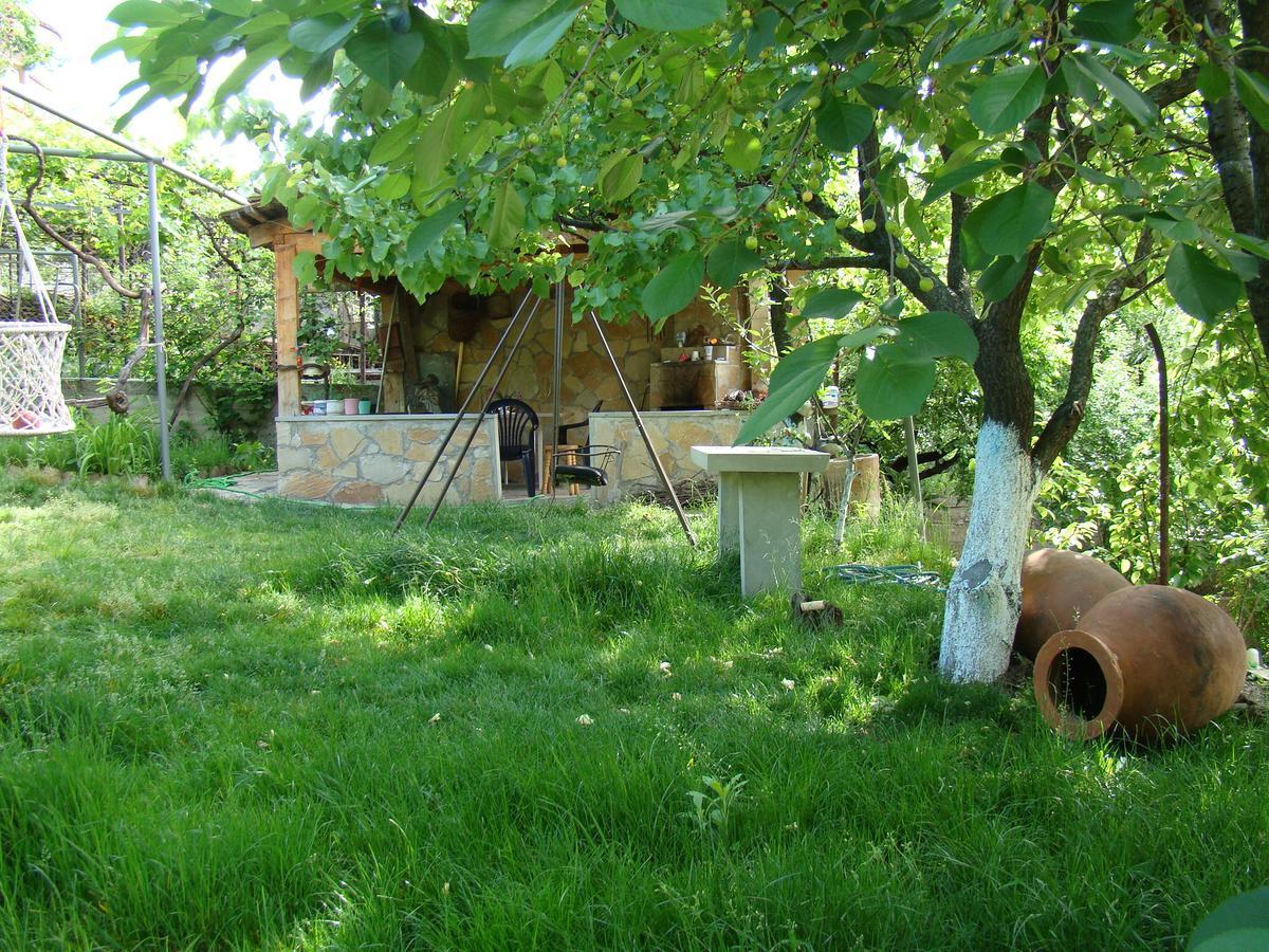 Guest House Ucha Mtskheta Exterior photo